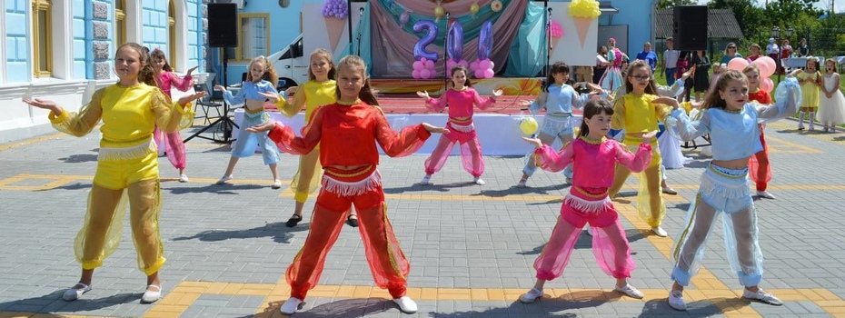 Детский культурно-гастрономический фестиваль сладостей «РафинаДень» 